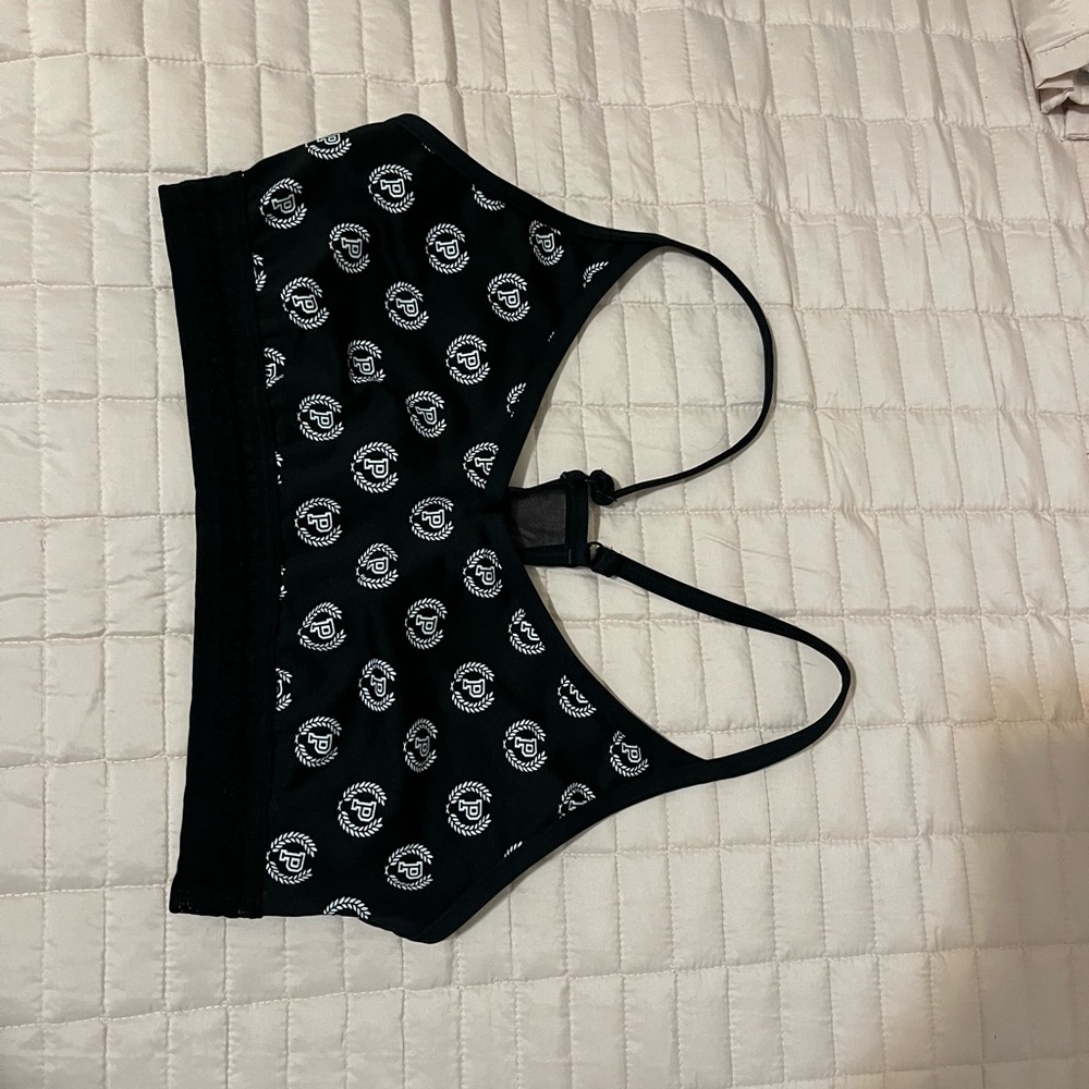 Black and White Logo PINK Victoria’s Secret Sports Bra Large
